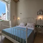 Apartamento La Residenza In Piazza Grande *